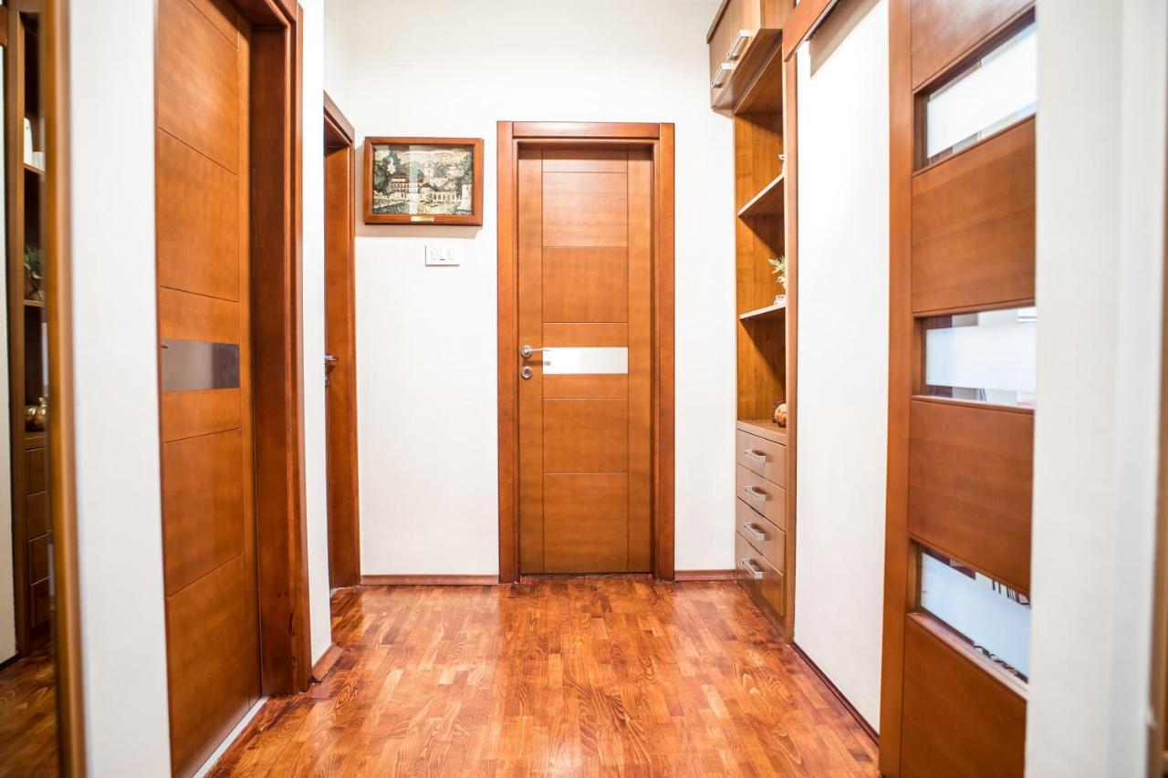 Luxury Apartment 波德戈里察 外观 照片