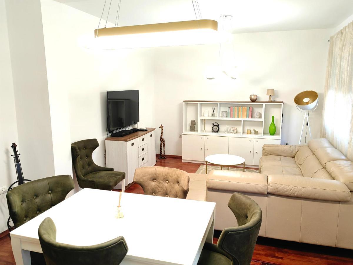 Luxury Apartment 波德戈里察 外观 照片