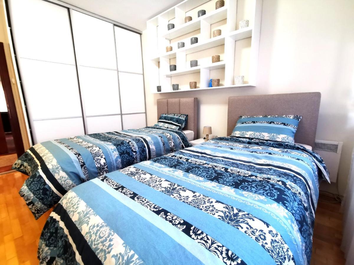 Luxury Apartment 波德戈里察 外观 照片